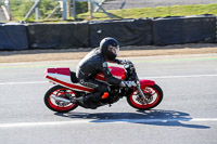 brands-hatch-photographs;brands-no-limits-trackday;cadwell-trackday-photographs;enduro-digital-images;event-digital-images;eventdigitalimages;no-limits-trackdays;peter-wileman-photography;racing-digital-images;trackday-digital-images;trackday-photos